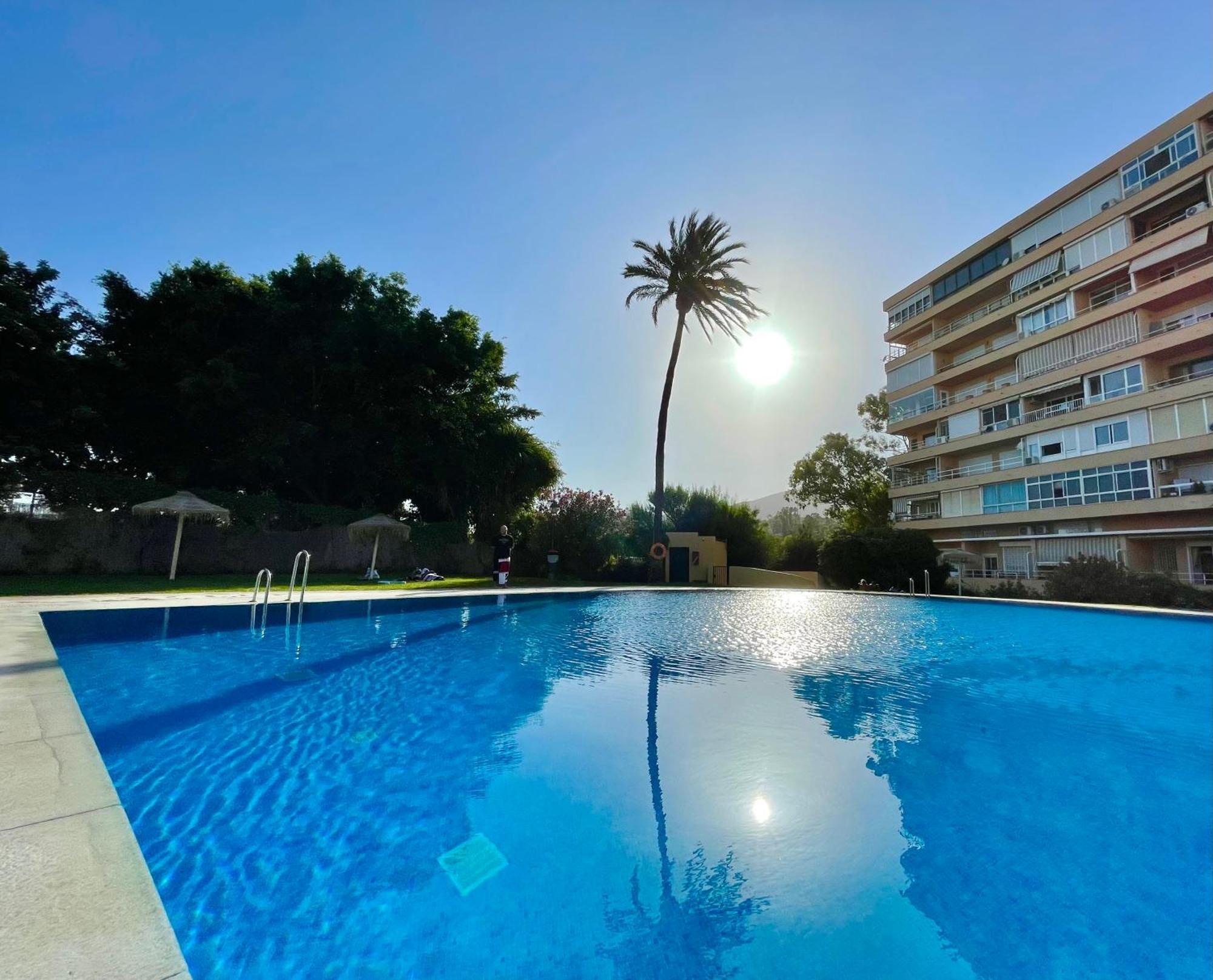 Lafrenchtouch - Moderno Y Acogedor Estudio Vista Mar Torremolinos Exteriör bild